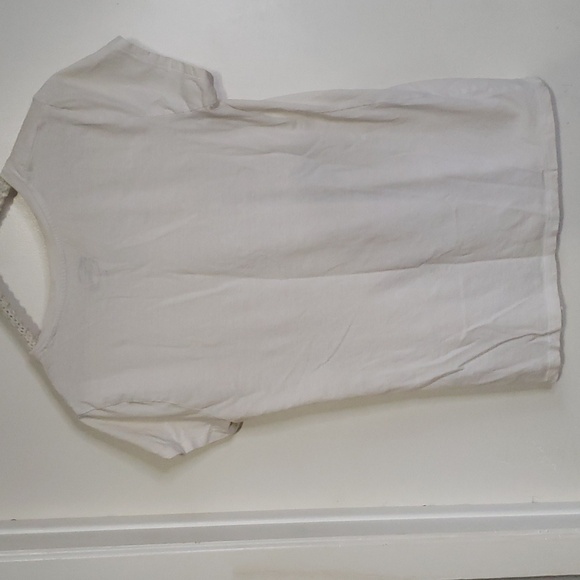 Disney's The Lion King Tee - Picture 2 of 4